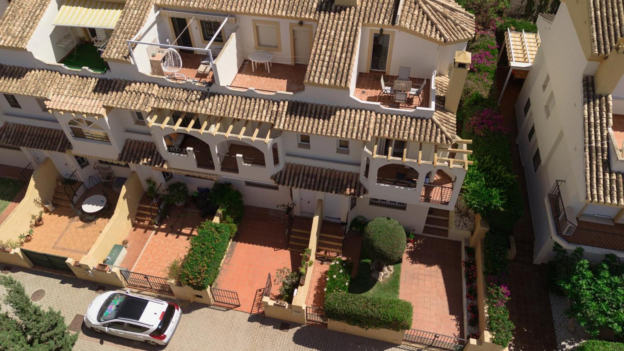 Beautiful Townhouse Walking Distance To The Beach In Costabella, Marbella Villa Exterior photo